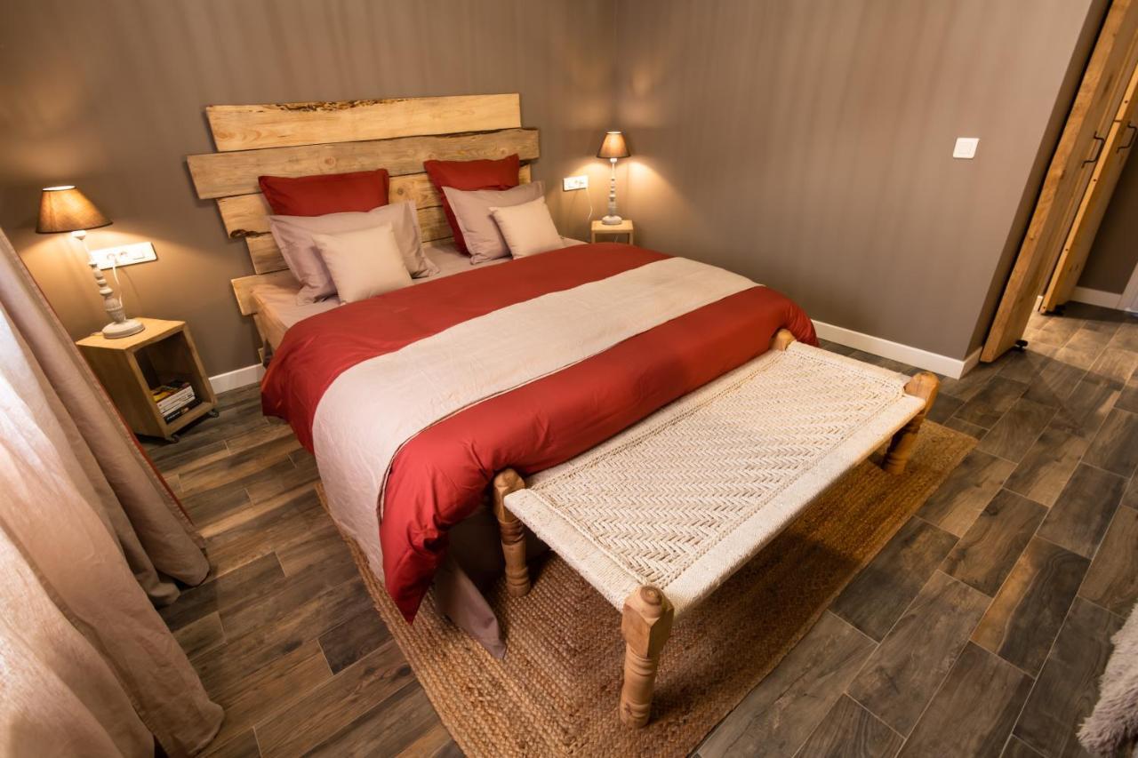 J&J Room - Hebergement D'Exception Pres De Provins! Le Bas Courton Bagian luar foto