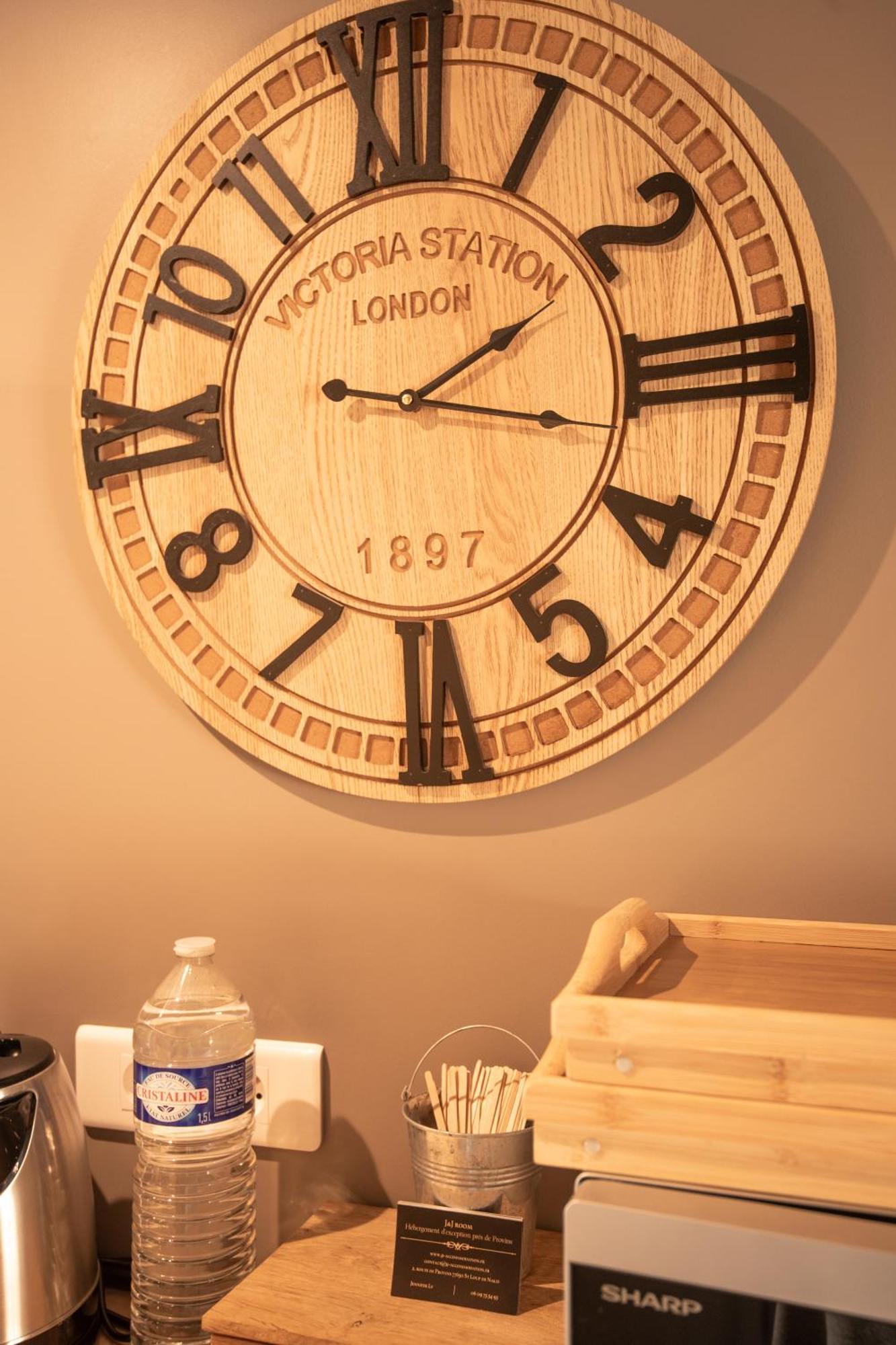 J&J Room - Hebergement D'Exception Pres De Provins! Le Bas Courton Bagian luar foto